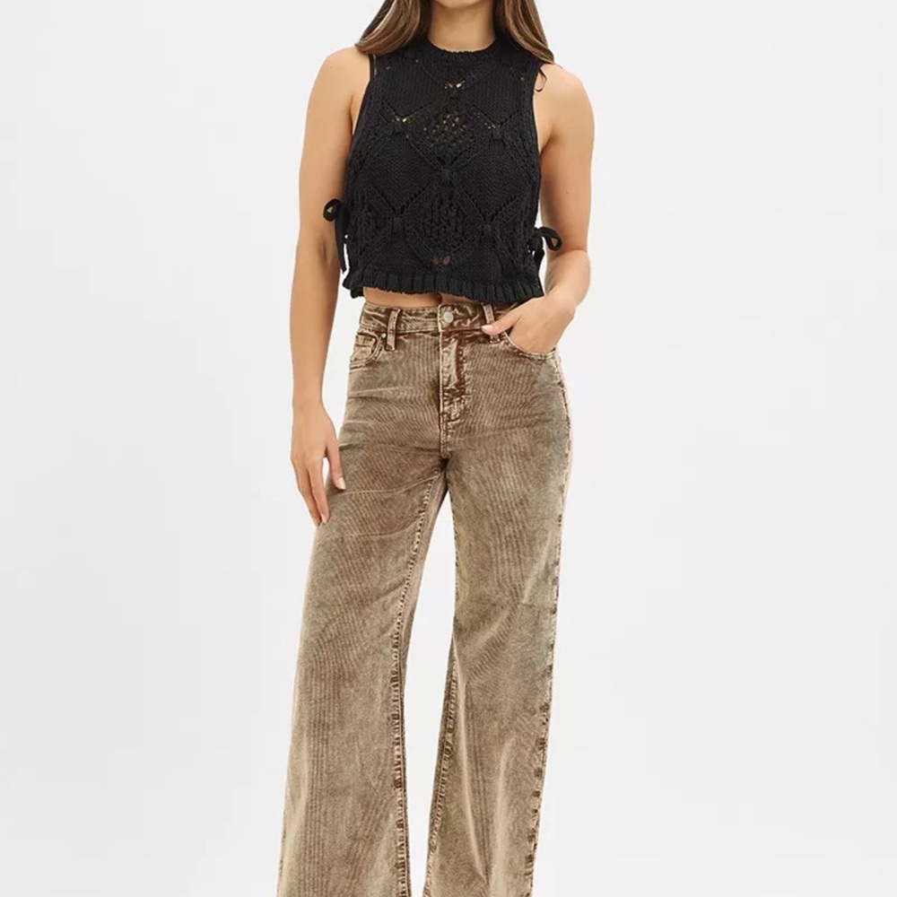 NWT Risen High Rise Wide Leg Corduroy Jeans in Mocha